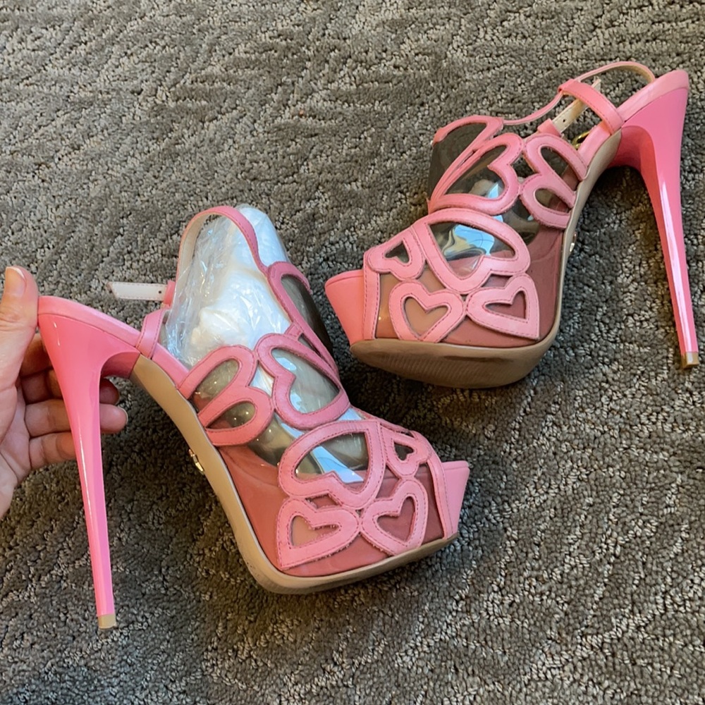 Pink leather high heels pumps Size 37 (7US)